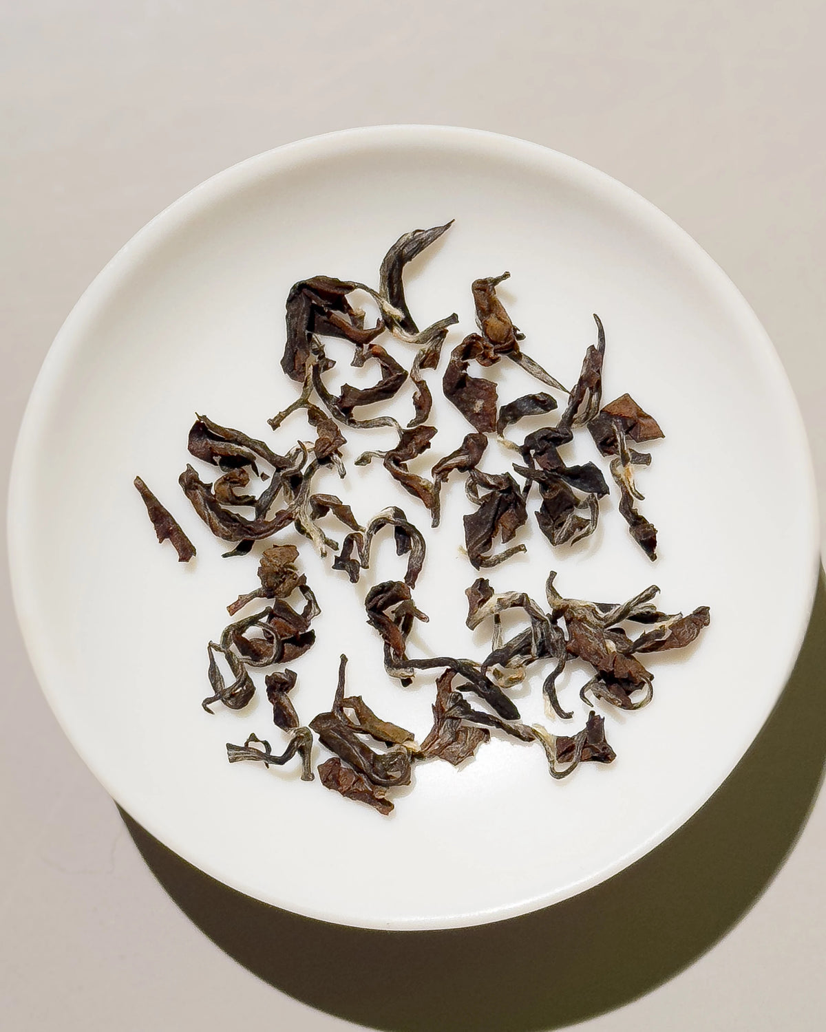Oriental Beauty - Dong Fang Mei Ren Oolong Tea 5 Stars - YUMM-CHA