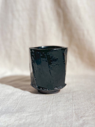 Hagi ware Black Glazed Yunomi Tea & Coffee Cup 
 #9 175ml | Eiichi Shibuya - YUMM CHA