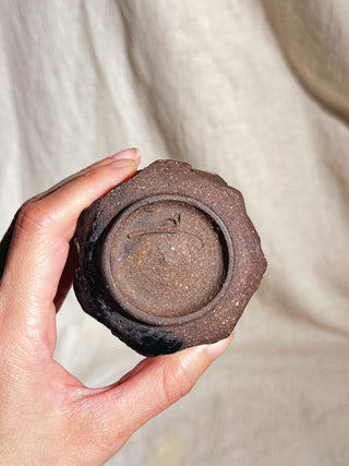 Hagi ware Black Glazed Yunomi Tea & Coffee Cup 
 #9 175ml | Eiichi Shibuya - YUMM CHA