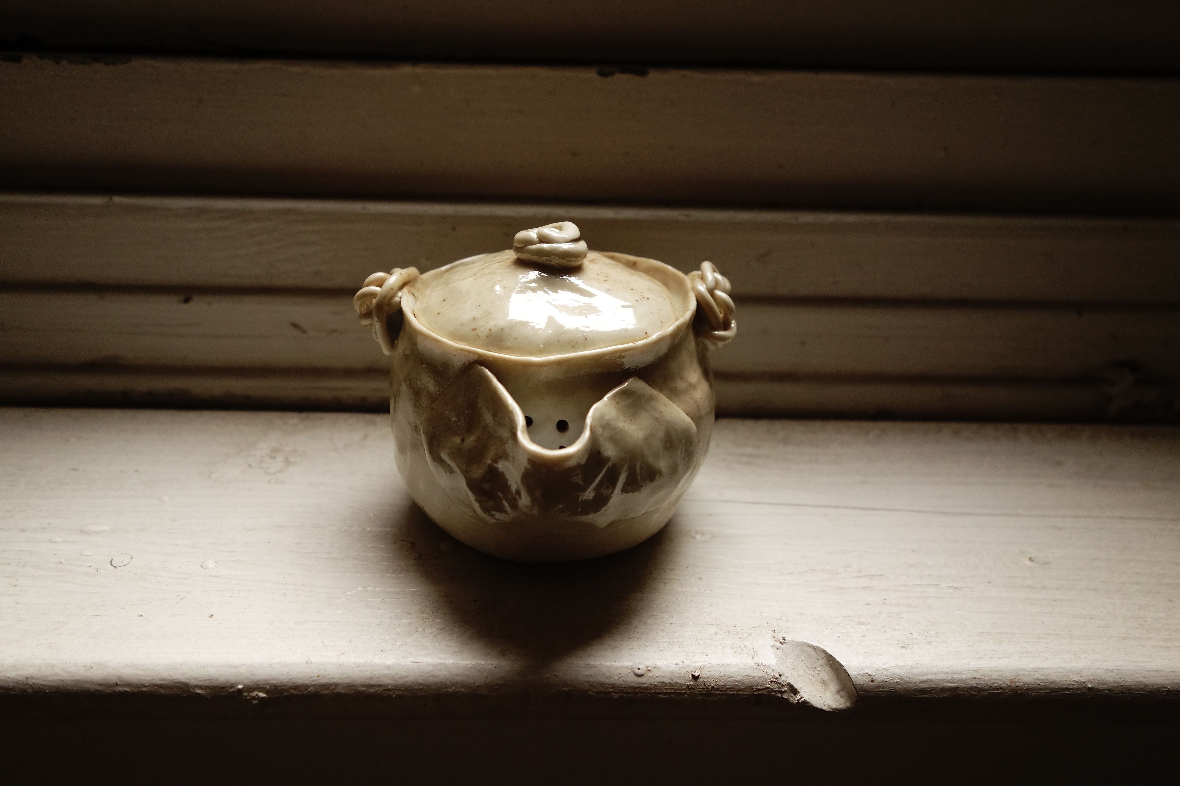Woodfired Hand-built Teaware Collection (Final) by French Artist Therese Lauma - YUMM CHA