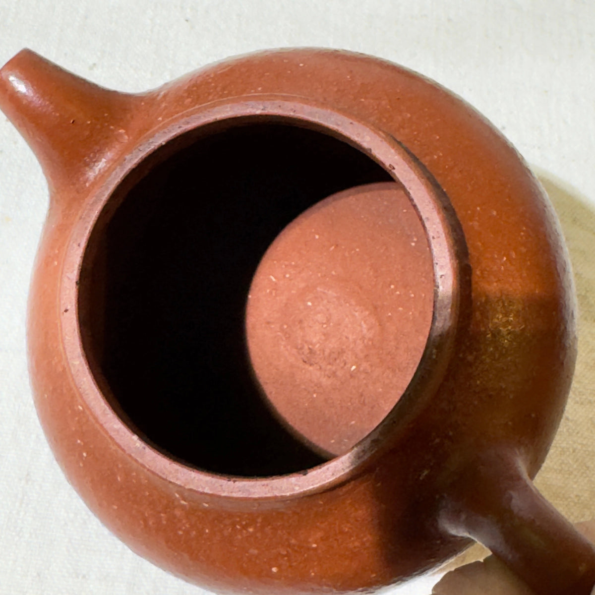 Factory-Era Yixing Teapot #11 Hong Ni 170ml - YUMM CHA