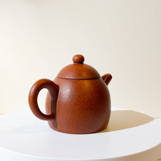Factory-Era Yixing Teapot #2 Nurtured Hong Ni 150ml - YUMM CHA