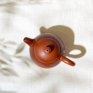 Factory-Era Yixing Teapot #2 Nurtured Hong Ni 150ml - YUMM CHA