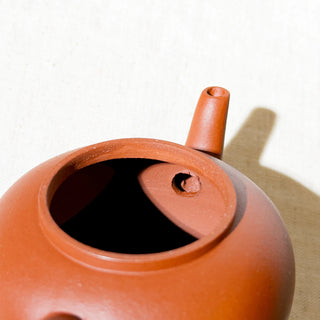 Factory-Era Yixing Teapot #40 Tall Tang-Po 90's Hong Ni 170ml - YUMM CHA
