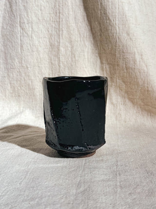 Hagi Ware Black Glazed Yunomi Tea & Coffee Cup 
 #1 175ml | Eiichi Shibuya - YUMM CHA