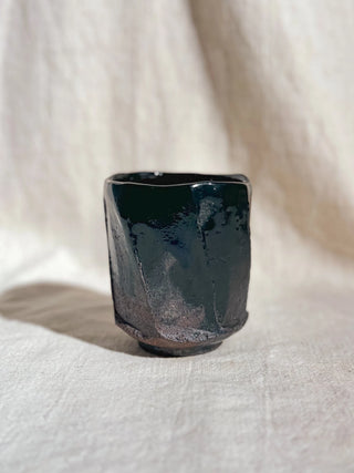 Hagi Ware Black Glazed Yunomi Tea & Coffee Cup 
 #1 175ml | Eiichi Shibuya - YUMM CHA