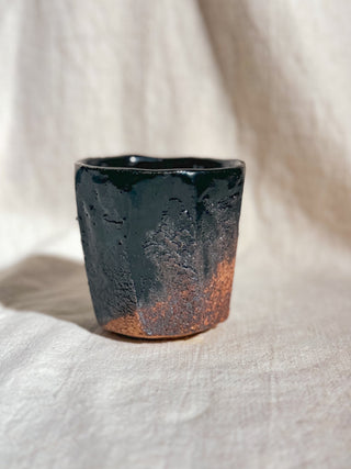 Hagi Ware Black Glazed Yunomi Tea & Coffee Cup #8 200ml | Eiichi Shibuya - YUMM CHA