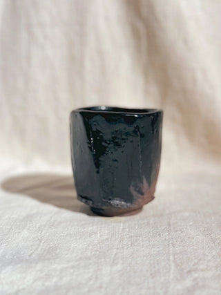 Hagi ware Black Glazed Yunomi Tea & Coffee Cup 
 #9 175ml | Eiichi Shibuya - YUMM CHA
