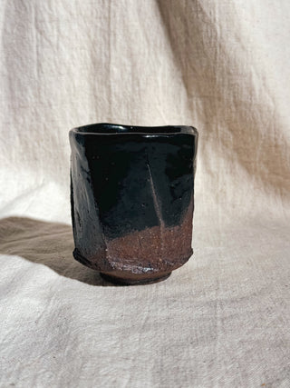 Hagi ware Black Glazed Yunomi Tea & Coffee Cup 
#7 200ml | Eiichi Shibuya - YUMM CHA