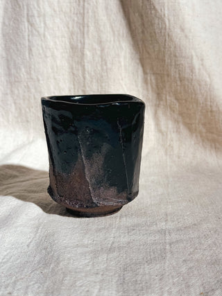 Hagi ware Black Glazed Yunomi Tea & Coffee Cup 
#7 200ml | Eiichi Shibuya - YUMM CHA