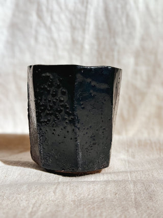 Hagi ware Black Glazed Yunomi Tea & Coffee Cup #5 200ml | Eiichi Shibuya - YUMM CHA
