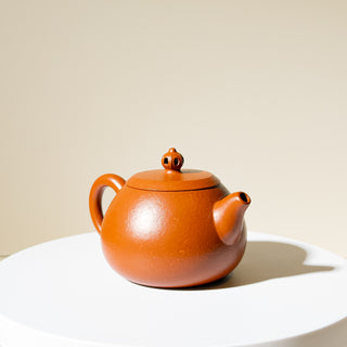 Vintage Yixing Teapot #37 Sceptre-shaped Knob Zhu Ni 120ml