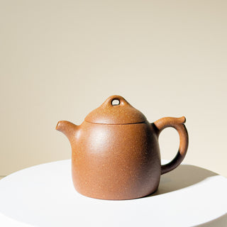 Vintage Yixing Teapot #39 Qin Quan-style Duan-Ni 150ml