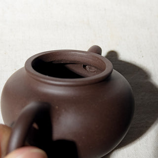 Factory No.1 Yixing Teapot #70 Late 80's Purple Clay Duo Zi Teapot 120ml - YUMM CHA