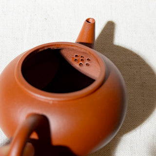 Factor No.1 Yixing Teapot #80 Early 80's Purple-Inside-Red-Outside Shui Ping Teapot 100ml