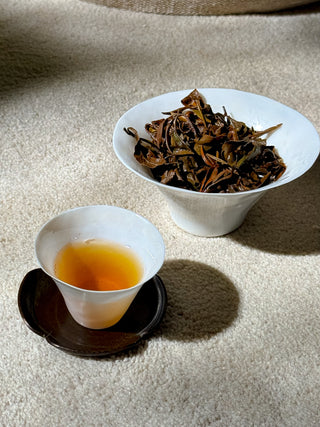 Oriental Beauty - Dong Fang Mei Ren Oolong Tea 5 Stars - YUMM-CHA