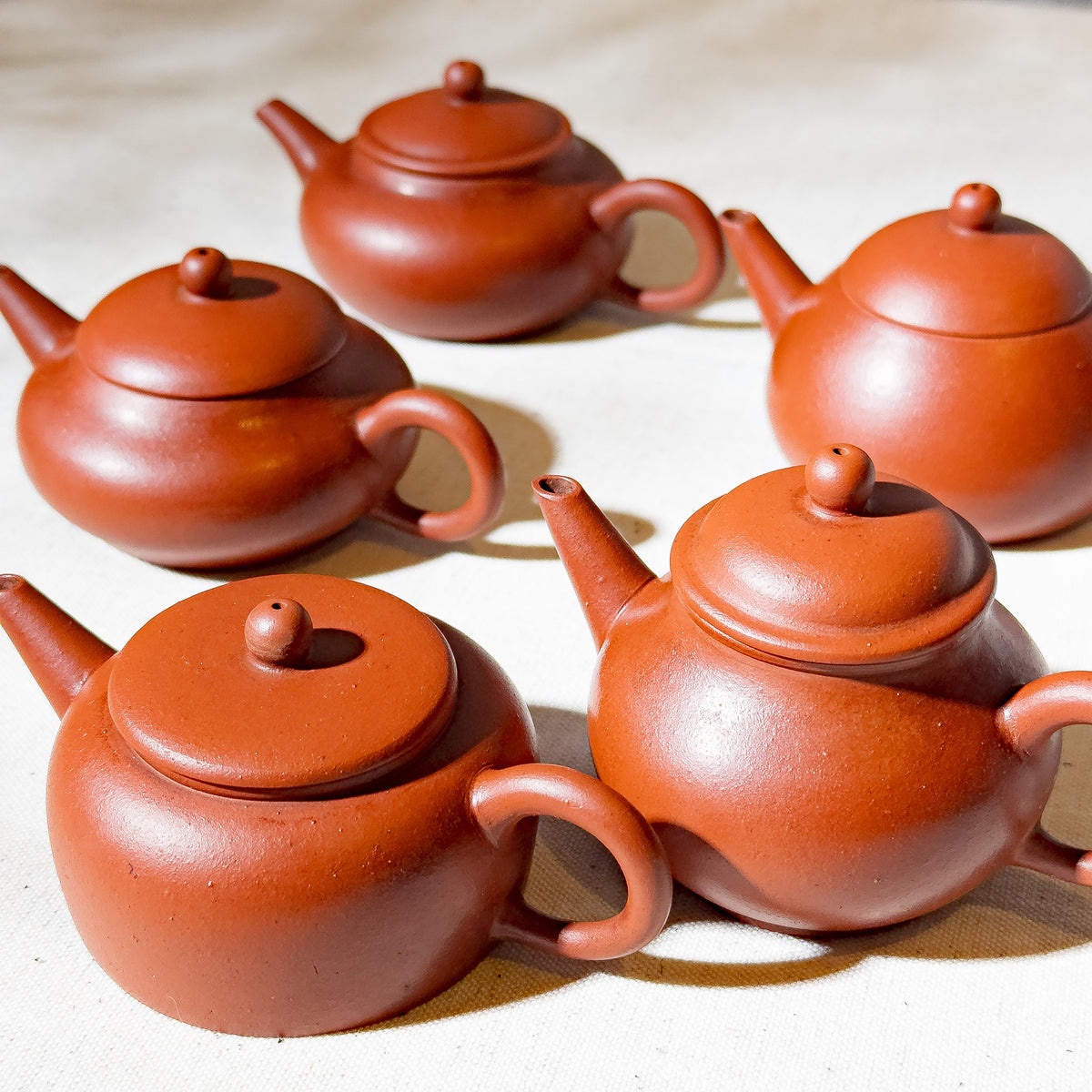 RARE SET! Factory-Era Yixing Teapot #33 Nurtured Five-shape-teapots 80's Hong Ni - YUMM CHA