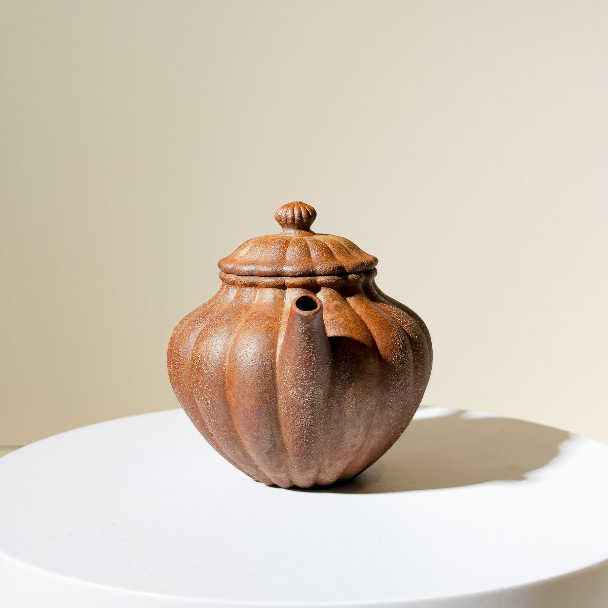 Taiwan Rock Mine Teapot (3 times fired) 陶作坊 150ml - YUMM CHA