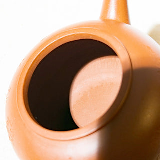 Vintage Yixing Teapot #35 Dragon Seal Hong Ni 200ml - YUMM CHA